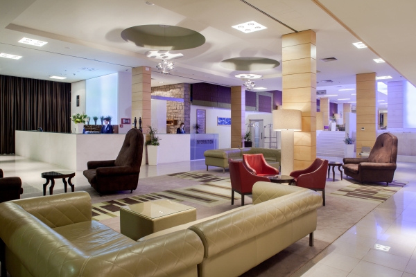 Elaphusa Bluesun Hotel